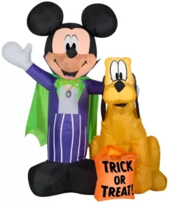 Gemmy Airblown Inflatable Mickey And Pluto With Treat Sack Scene