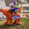 New! Gemmy Airblown-Howloween Dog Scene