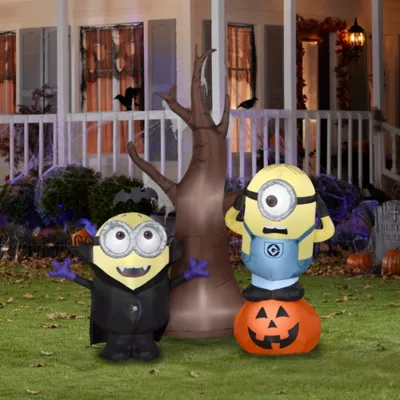 New! Gemmy Airblown Minions With Tree And Pumpkin 2 New! Gemmy Airblown Minions With Tree And Pumpkin - Image 2