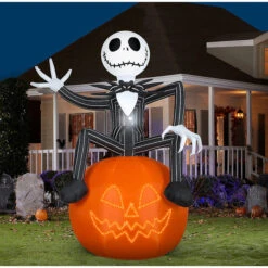 Gemmy SS220123G Blow Up Inflatable Lightshow Jack Skellington Inflatable Outdoor Yard Decoration -Gemmy MOS SS 220123G 2 576 576